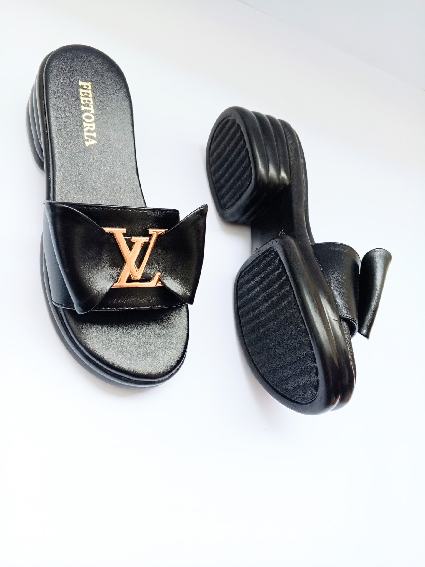 Luna Wedge