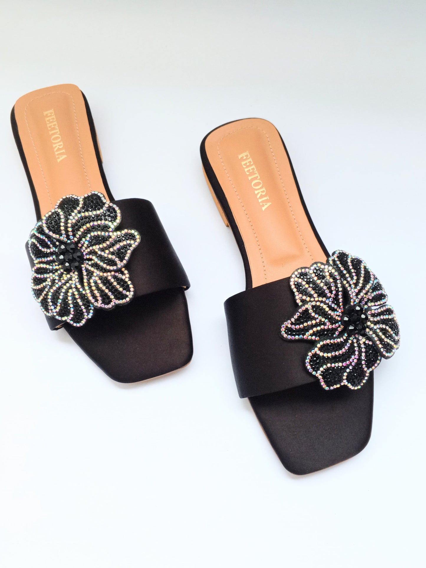 Blossom-Black