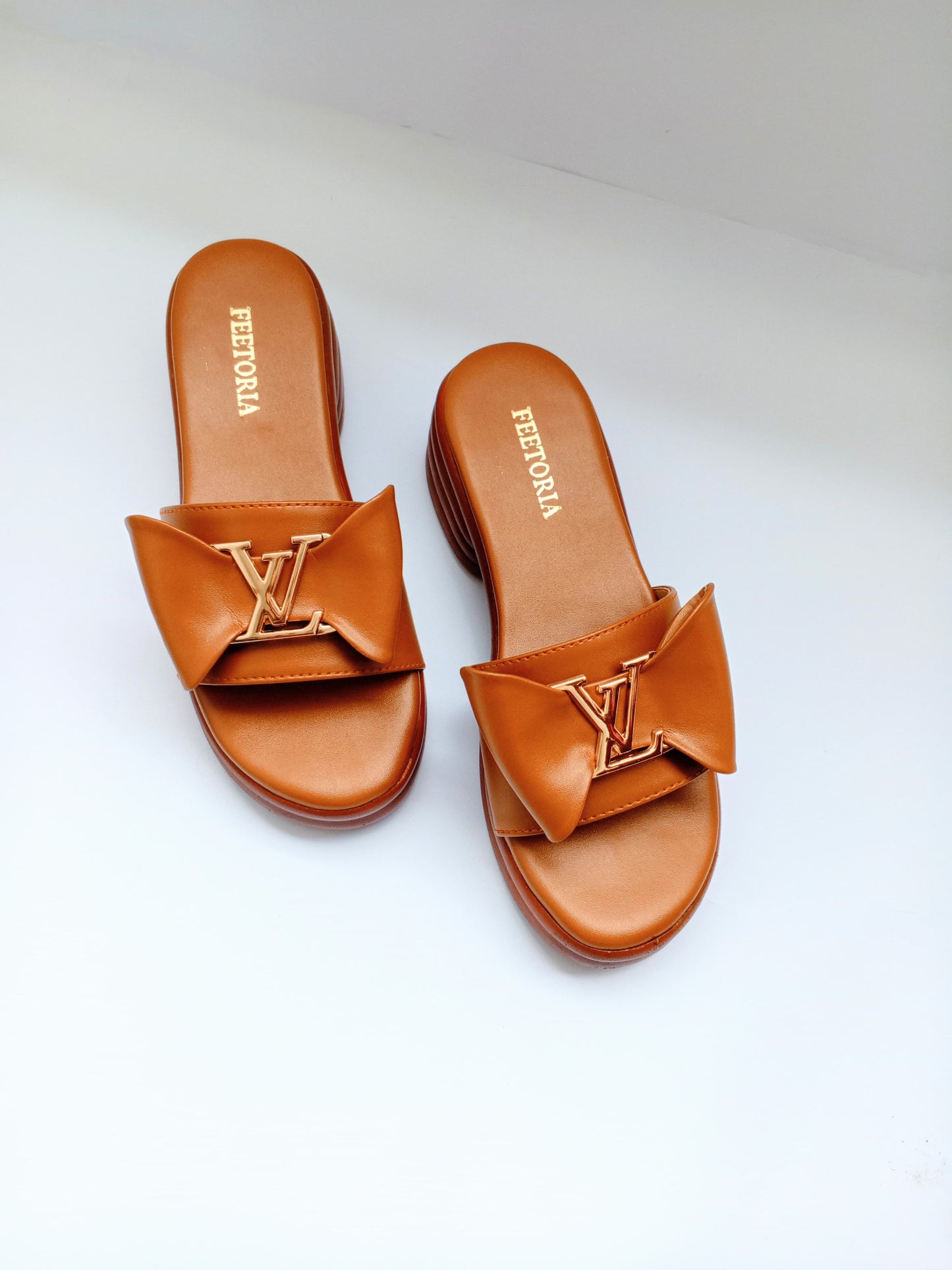 Luna Wedge