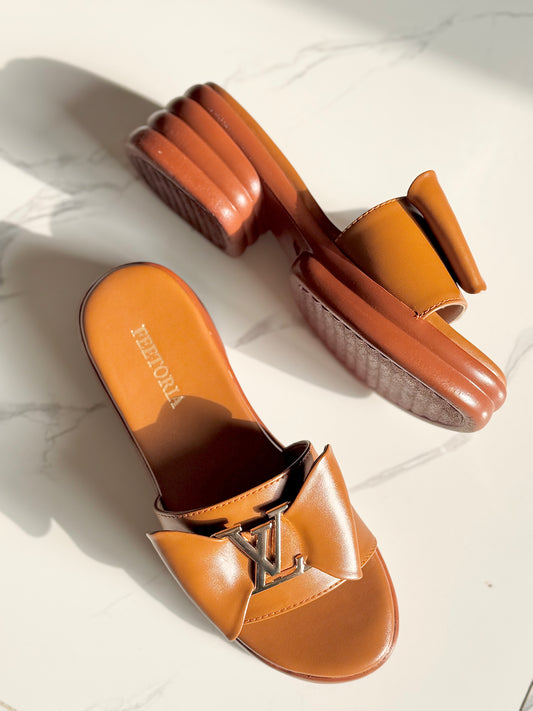 Luna Wedge